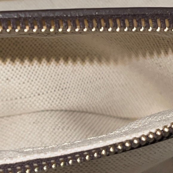 Dooney and Bourke Jayne Satchel in Airforce blue 💙🩵 - Picture 8 of 16